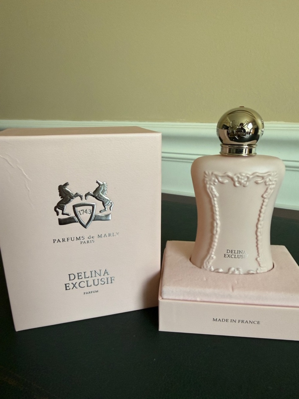 Parfums de Marly Delina Exclusif Parfum - Blush Pink Bottle